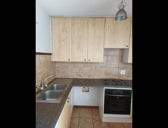 2 BEDROOM PROPERTY TO RENT IN OLYMPUS AH